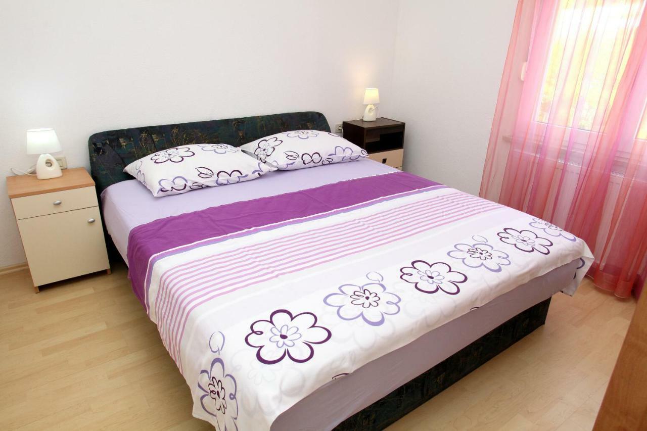 Apartman Dinka Трогир Экстерьер фото